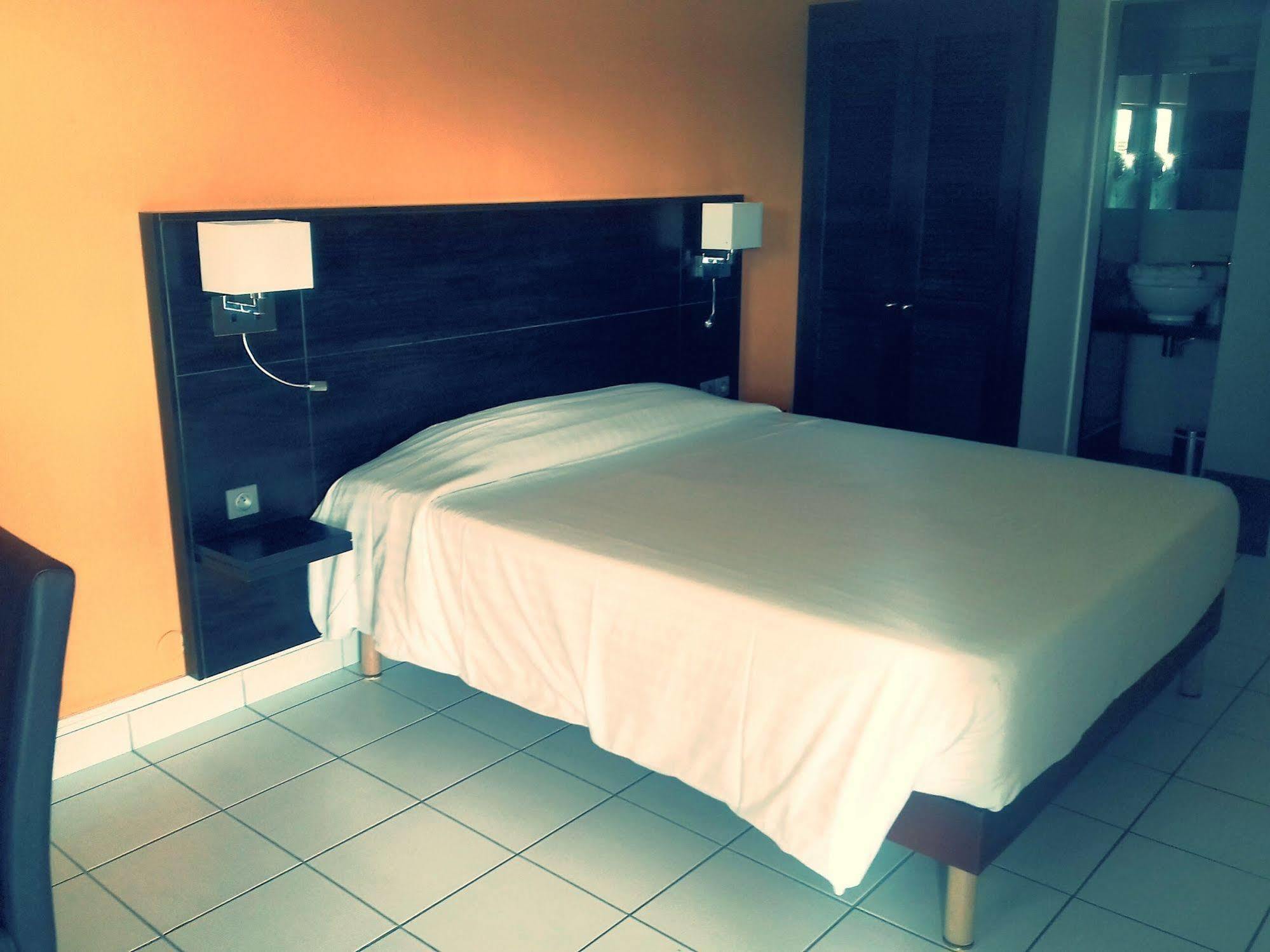 Centr'Hotel ماريجوت المظهر الخارجي الصورة